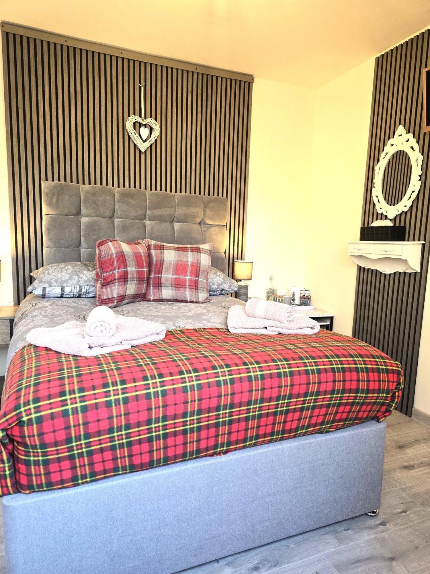 Bed and Breakfast Birchbank à Roybridge Extérieur photo